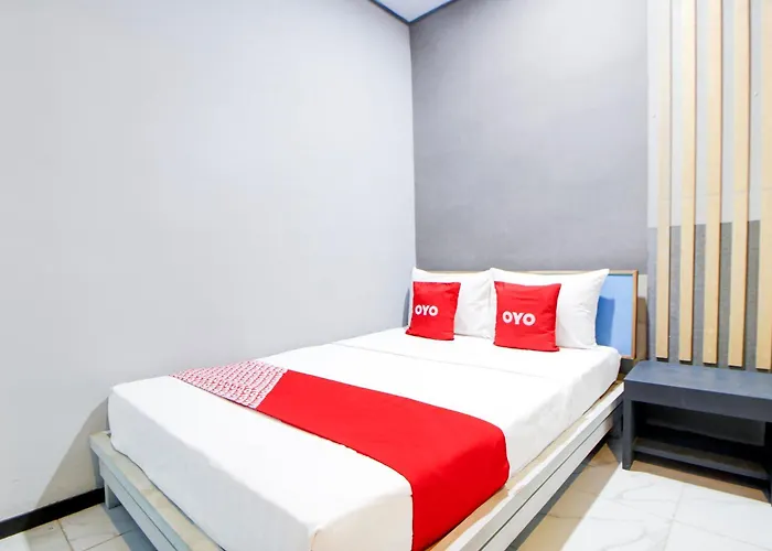 Hotel O Stasiun Tegal Near Alun-Alun Formerly Ameera Guest House