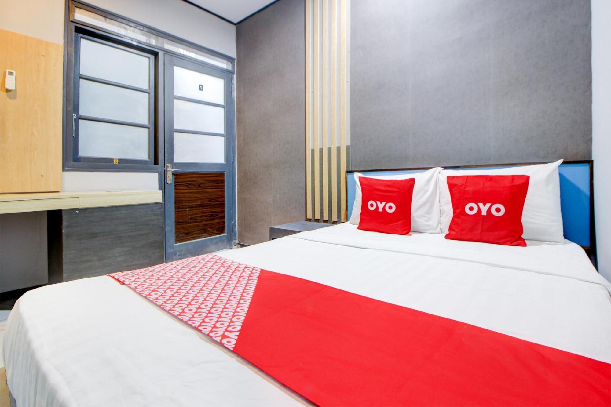 O Stasiun Near Alun-alun Formerly Ameera Hotel 4*